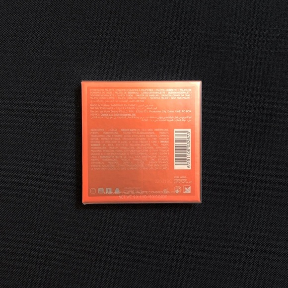 HUDA BEAUTY Topaz Obsessions Eyeshadow Palette — Bronze, Shimmer, Matter - Picture 3 of 5